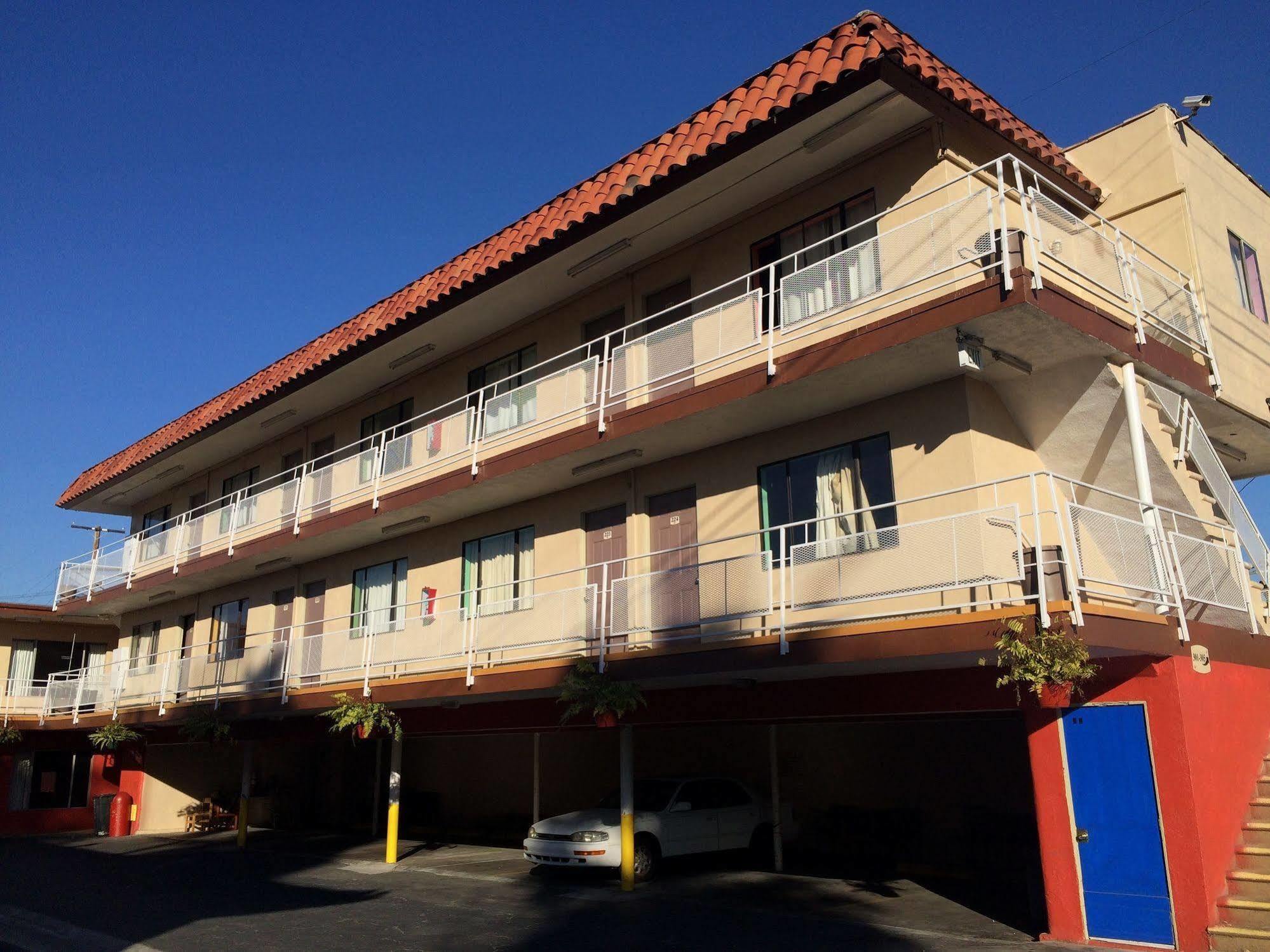 Long Beach Motel Exterior photo