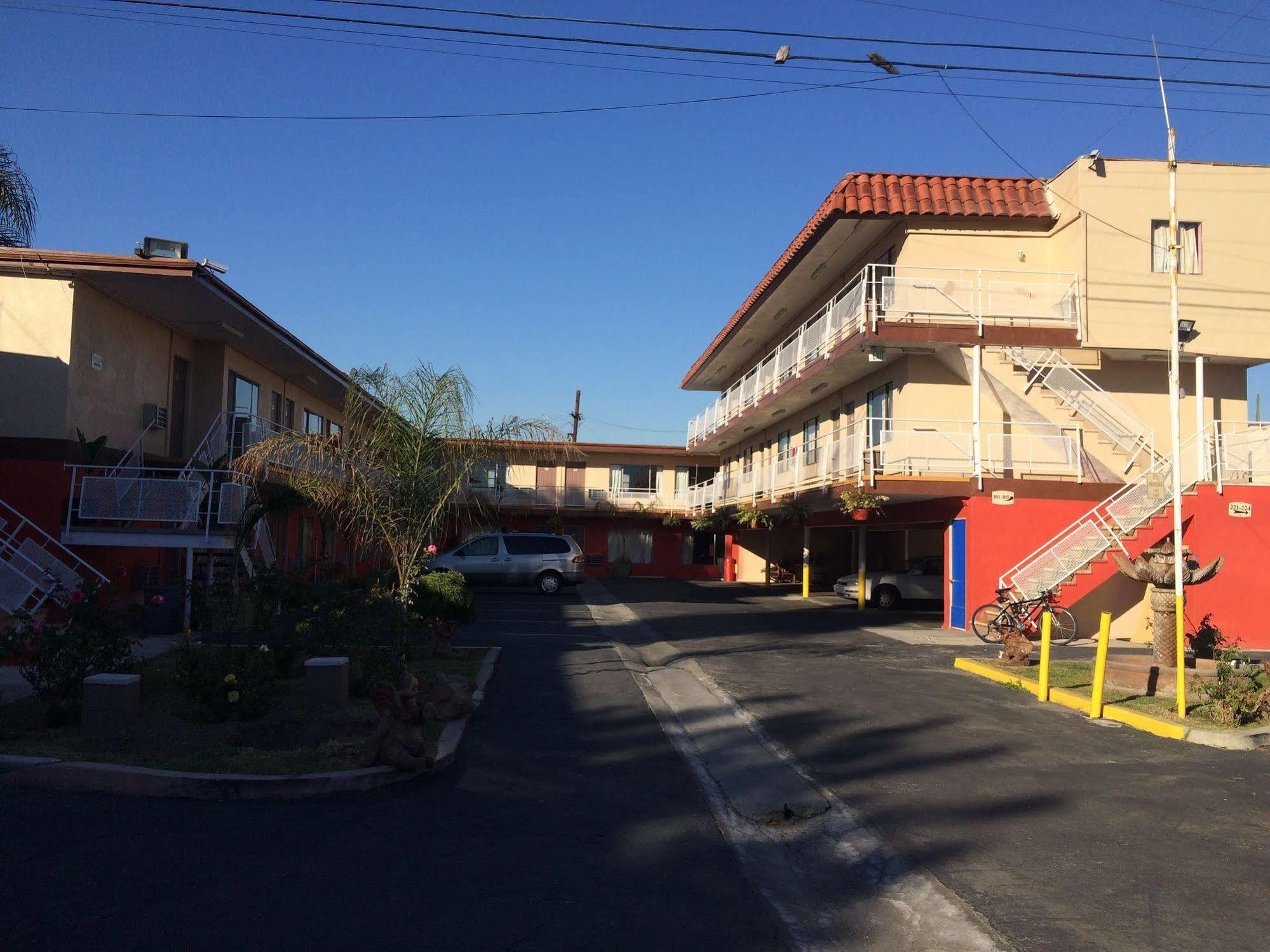 Long Beach Motel Exterior photo